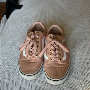 Vans women’s Pink Sneakers